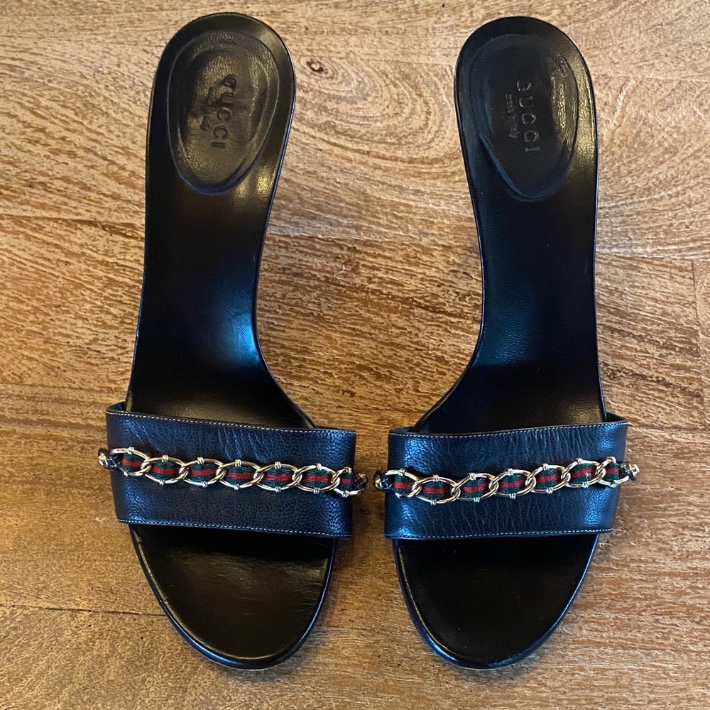Vintage Gucci Kitten Heel